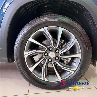 CHEVROLET-TRACKER-2025