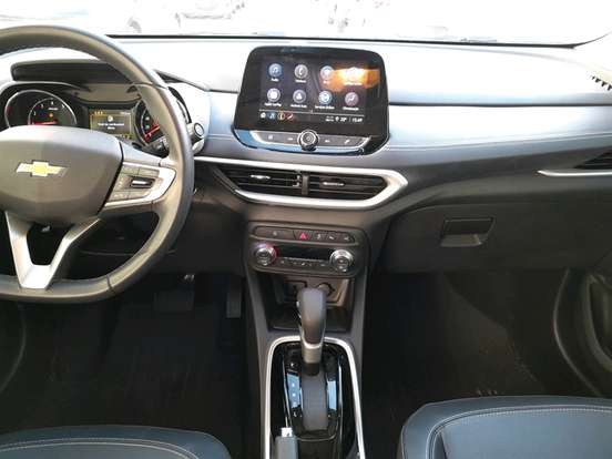 CHEVROLET-TRACKER-2024