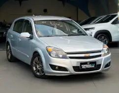 CHEVROLET VECTRA 2.0 MPFI GT HATCH 8V FLEX 4P MANUAL CHEVROLET VECTRA 2.0 MPFI GT HATCH 8V FLEX 4P MANUAL
