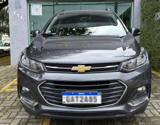 CHEVROLET-TRACKER-2019