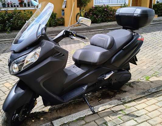DAFRA-MAXSYM 400i-2024