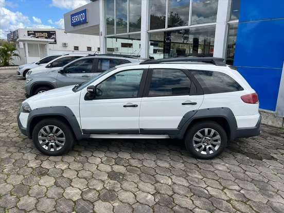 FIAT-PALIO-1.8 MPI ADVENTURE WEEKEND 16V FLEX 4P MANUAL FIAT-PALIO-2015