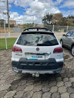FIAT-PALIO-2015