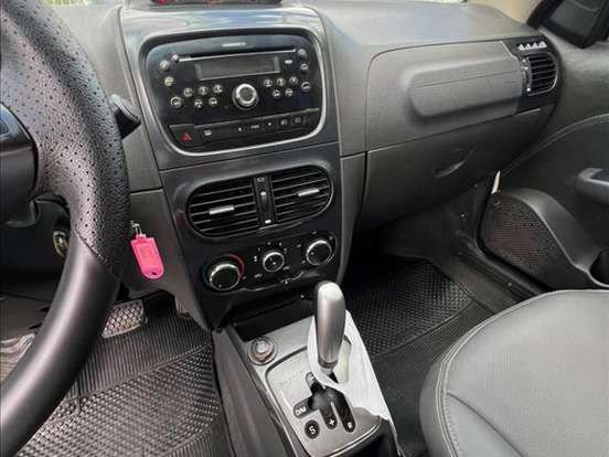 FIAT-PALIO-1.8 MPI ADVENTURE WEEKEND 16V FLEX 4P MANUAL FIAT-PALIO-2015
