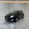 FIAT PUNTO 1.8 HLX 8V FLEX 4P MANUAL FIAT PUNTO 1.8 HLX 8V FLEX 4P MANUAL