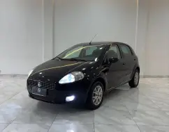 FIAT PUNTO 1.8 HLX 8V FLEX 4P MANUAL FIAT PUNTO 1.8 HLX 8V FLEX 4P MANUAL