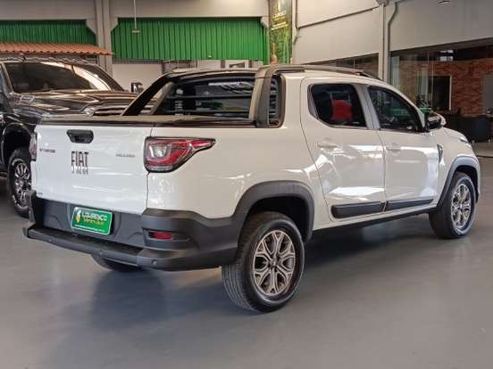FIAT-STRADA-2021