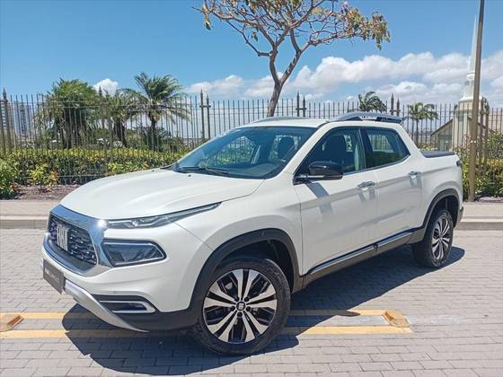 FIAT TORO 2.0 16V TURBO DIESEL VOLCANO 4WD AT9