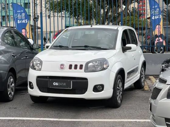 FIAT UNO 1.4 EVO SPORTING 8V FLEX 4P MANUAL