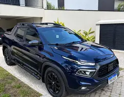 FIAT TORO 2.0 16V TURBO DIESEL ULTRA 4WD AT9 FIAT TORO 2.0 16V TURBO DIESEL ULTRA 4WD AT9