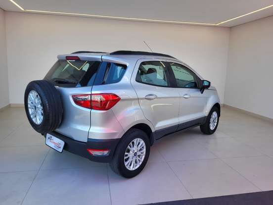 FORD-ECOSPORT-2014