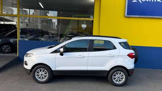 FORD-ECOSPORT-2014