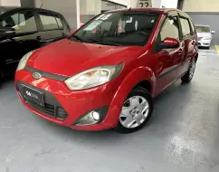 FORD FIESTA 1.0 ROCAM SE 8V FLEX 4P MANUAL FORD FIESTA 1.0 ROCAM SE 8V FLEX 4P MANUAL