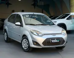 FORD FIESTA 1.6 MPI SEDAN 8V FLEX 4P MANUAL FORD FIESTA 1.6 MPI SEDAN 8V FLEX 4P MANUAL