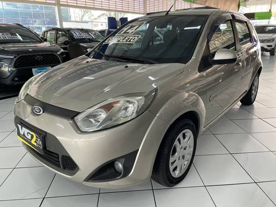 FORD FIESTA 1.6 SE HATCH 16V FLEX 4P MANUAL