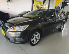 FORD FOCUS 2.0 GLX 16V FLEX 4P AUTOMÁTICO FORD FOCUS 2.0 GLX 16V FLEX 4P AUTOMÁTICO