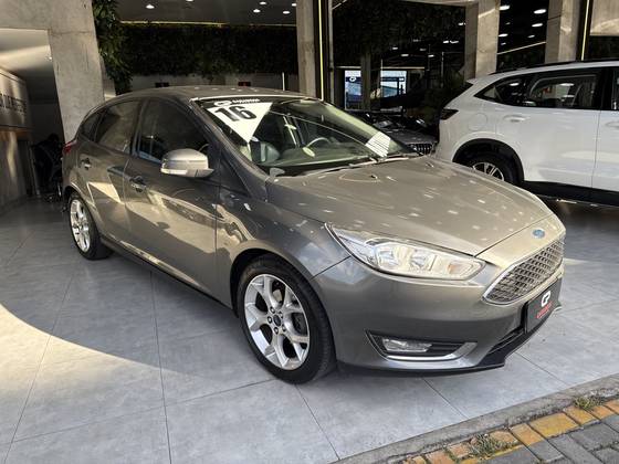 FORD FOCUS 2.0 SE 16V FLEX 4P POWERSHIFT