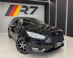 FORD FOCUS 2.0 TITANIUM 16V FLEX 4P POWERSHIFT FORD FOCUS 2.0 TITANIUM 16V FLEX 4P POWERSHIFT