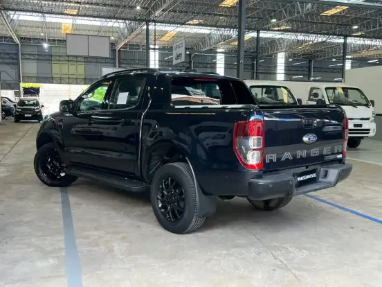 FORD-RANGER-2.2 BLACK 4X2 CD 16V DIESEL 4P AUTOMÁTICO FORD-RANGER-2023
