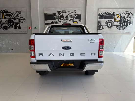 FORD-RANGER-2.5 XLT 4X2 CD 16V FLEX 4P MANUAL FORD-RANGER-2014