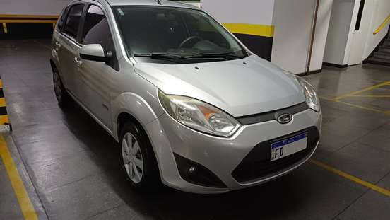 FORD-FIESTA-2012
