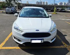 FORD FOCUS 1.6 SE PLUS 16V FLEX 4P MANUAL FORD FOCUS 1.6 SE PLUS 16V FLEX 4P MANUAL