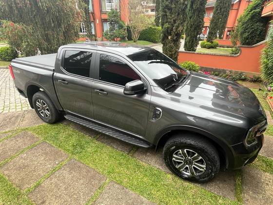 FORD RANGER 3.0 V6 TURBO DIESEL CD XLT 4X4 AUTOMÁTICO