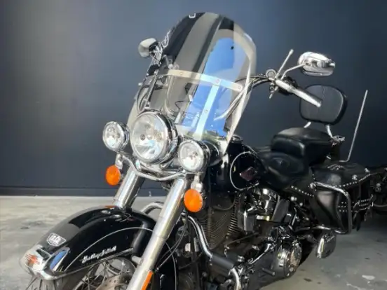 HARLEY-DAVIDSON-SOFTAIL HERITAGE CLASSIC HARLEY-DAVIDSON-SOFTAIL HERITAGE CLASSIC-2015