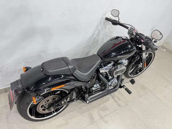 HARLEY-DAVIDSON-SOFTAIL BREAKOUT 114-2021