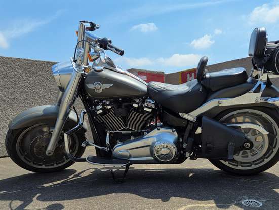 HARLEY-DAVIDSON-SOFTAIL FAT BOY-2019