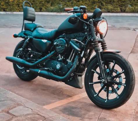 HARLEY-DAVIDSON-SPORTSTER IRON 883-2020