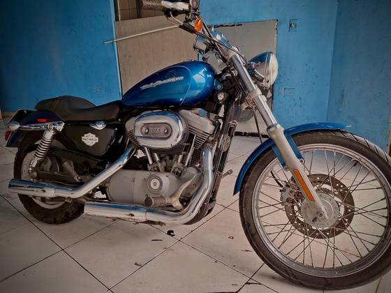 HARLEY-DAVIDSON SPORTSTER XL 883 CUSTOM 