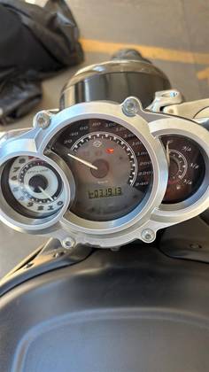 HARLEY-DAVIDSON V-ROD MUSCLE 