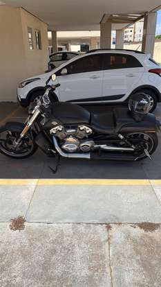 HARLEY-DAVIDSON-V-ROD MUSCLE-2014