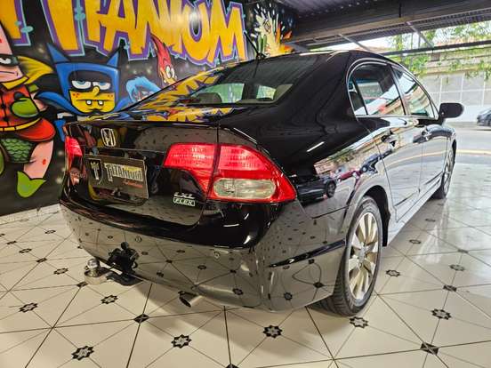 HONDA-CIVIC-2011