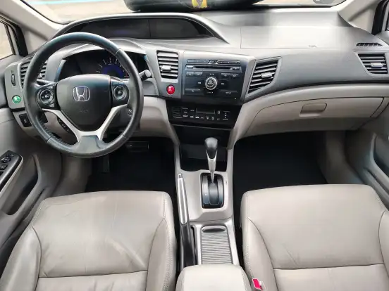 HONDA-CIVIC-2.0 LXR 16V FLEX 4P AUTOMÁTICO HONDA-CIVIC-2016