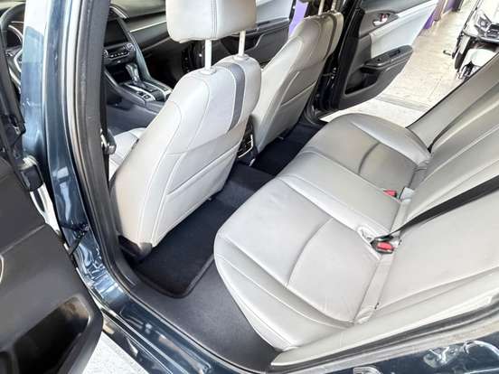 HONDA-CIVIC-2021