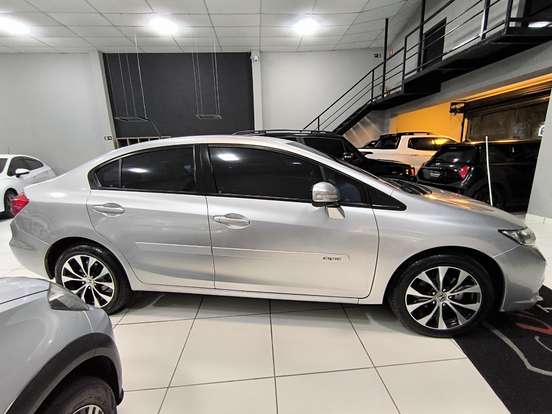 HONDA-CIVIC-2015
