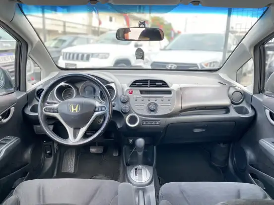 HONDA-FIT-2009