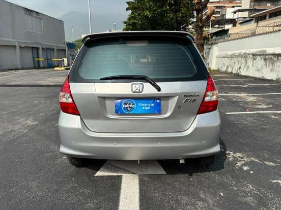HONDA-FIT-1.4 LXL 8V GASOLINA 4P AUTOMÁTICO HONDA-FIT-2005