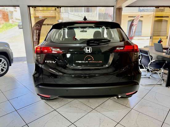 HONDA-HR-V-2021