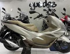 HONDA PCX DLX HONDA PCX DLX