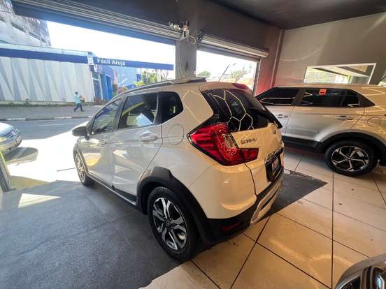HONDA-WR-V-2018