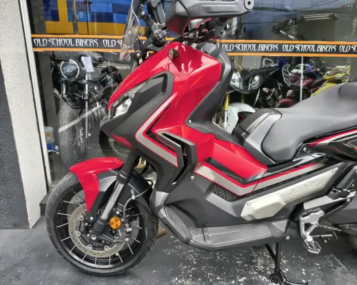 HONDA-X-ADV-2020