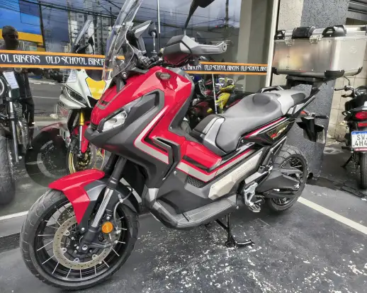 HONDA-X-ADV-2020
