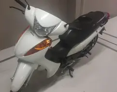 HONDA BIZ 100 ES HONDA BIZ 100 ES