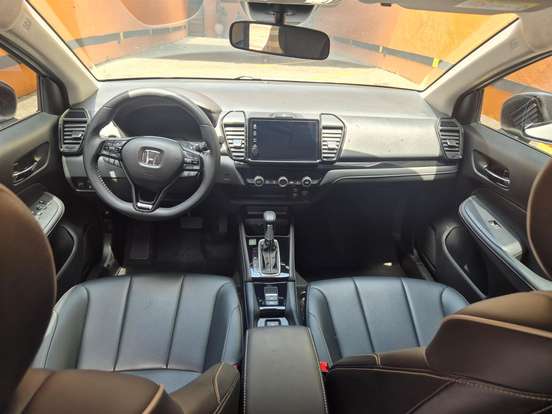 HONDA-CITY-1.5 i-VTEC FLEX HATCH EXL CVT HONDA-CITY-2025