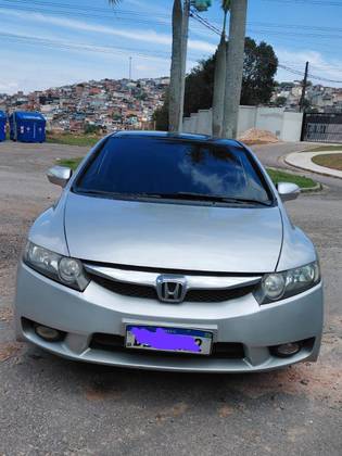 HONDA CIVIC 1.8 LXL 16V FLEX 4P MANUAL