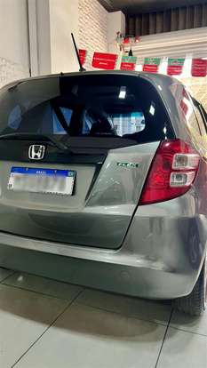 HONDA-FIT-2009