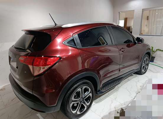 HONDA-HR-V-2016